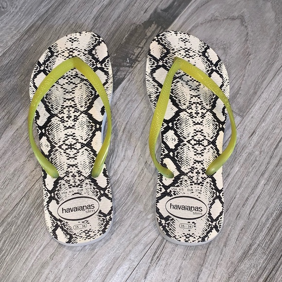 Havaianas Slim Flip Flops - Picture 2 of 5